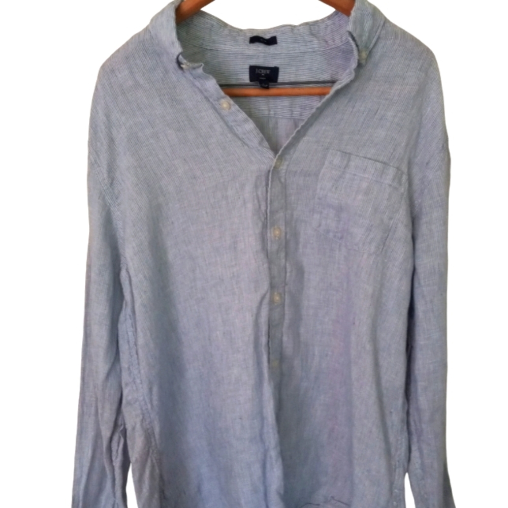 Reduced price!! J crew men's large slim fit long sleeve button down